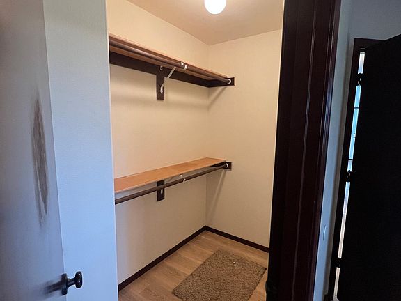 Master Bedroom walk in Closet