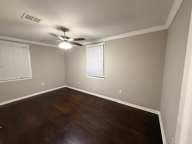 615 Tucker Ave — Photo 26