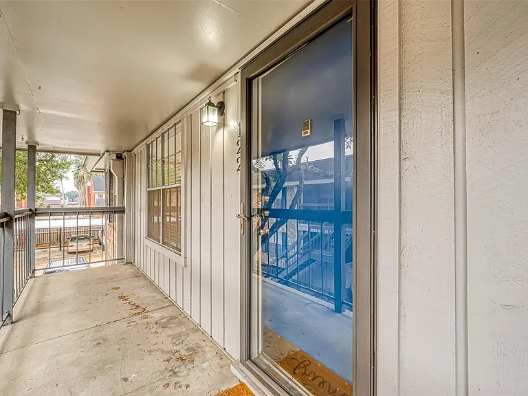 2350 Bering Dr #122 — Photo 4
