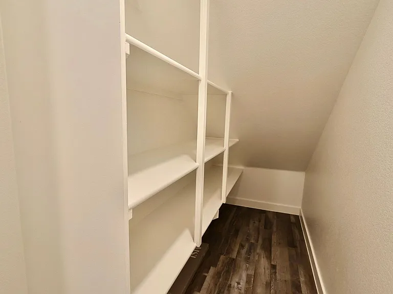9859 Hidden Pass Ave — Photo 12