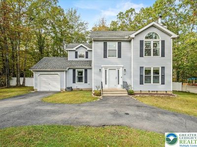 47 Mountain Dr, Mount Pocono, PA, 18344