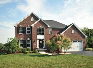 1602 Twin Oaks Dr, Sewickley, PA
