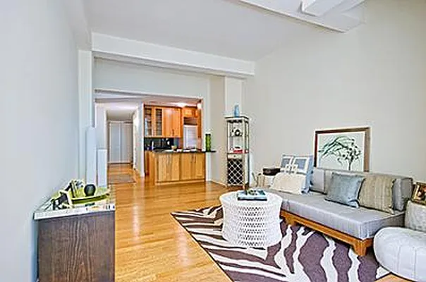 Sold by Citi Habitats | media 10