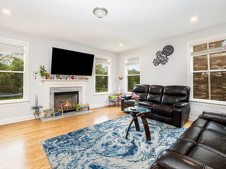 1908 Zack Rd — Photo 8