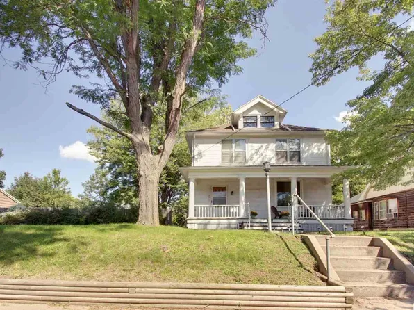 1109 Cherry St, Quincy, IL 62301