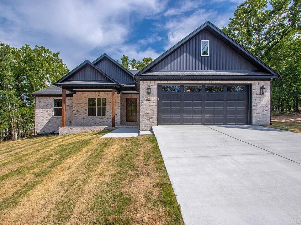 1st image of 1104 Dowden Ln
