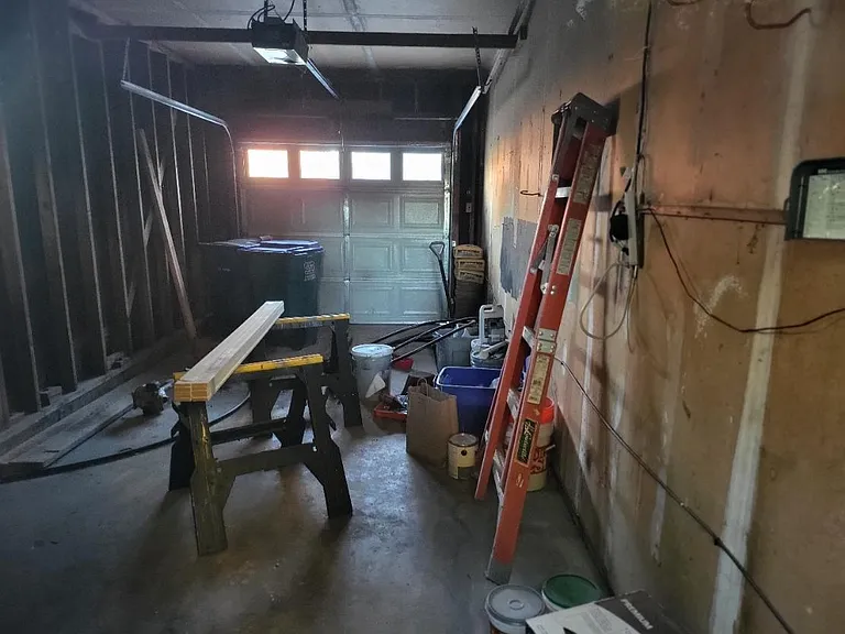 2417 Purdue Cir — Photo 25