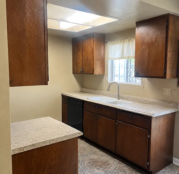 16122 S Ainsworth St #3 — Photo 3
