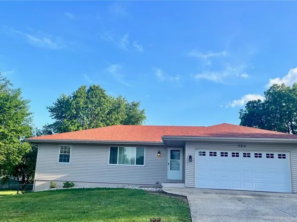 708 Britany Dr, Warrensburg, MO 64093