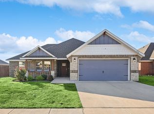 924 Sam St, Springtown, TX 76082