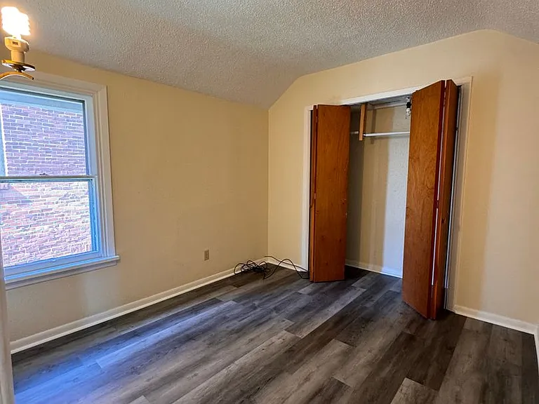 101 Stokes Ave — Photo 10