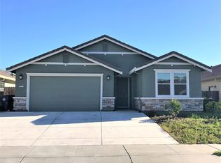 54 Oak Manor Way, Sacramento, CA