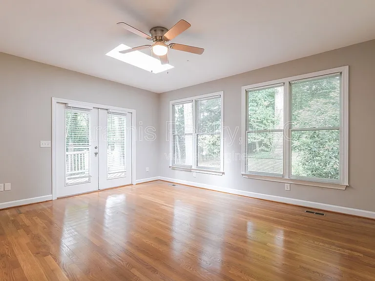 280 Halah Cir NE — Photo 15
