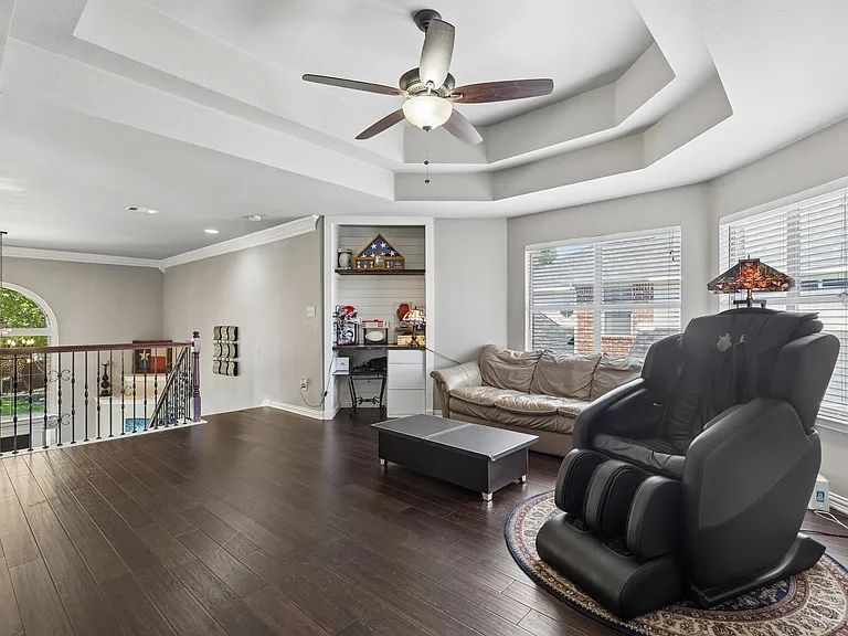 4227 Republic Dr — Photo 19