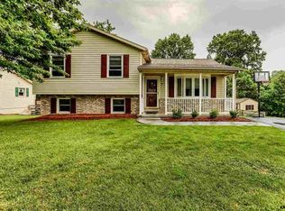 85 Gardenia Dr, Hanover, PA 17331