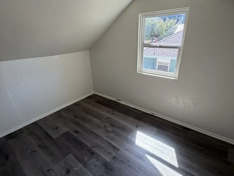2619 Scott St — Photo 18