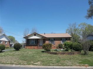 4810 Tanglebriar Dr, Charlotte, NC 28208