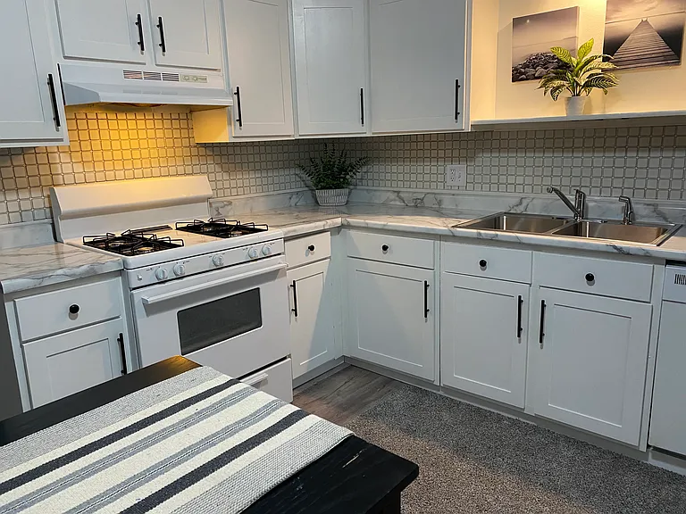 78 Providence Ln #78 — Photo 4