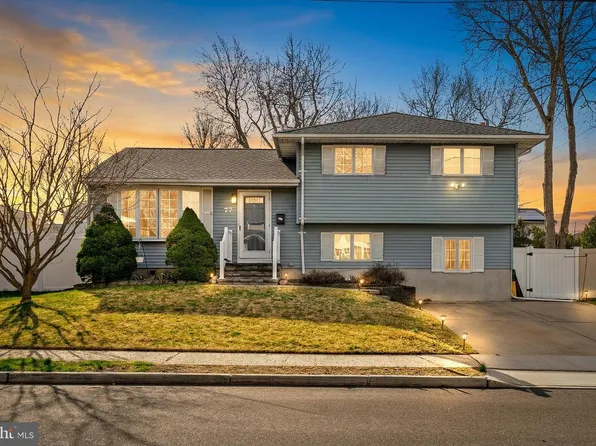 77 Gary Dr, Hamilton, NJ 08690