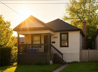 222 Kensington Ave N, Hamilton, ON L8L 7N7