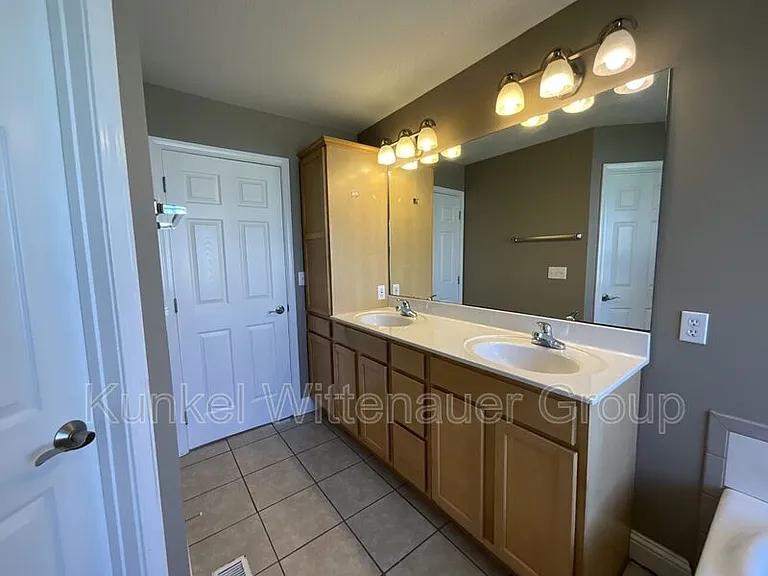 714 Wheatfield Rd — Photo 14