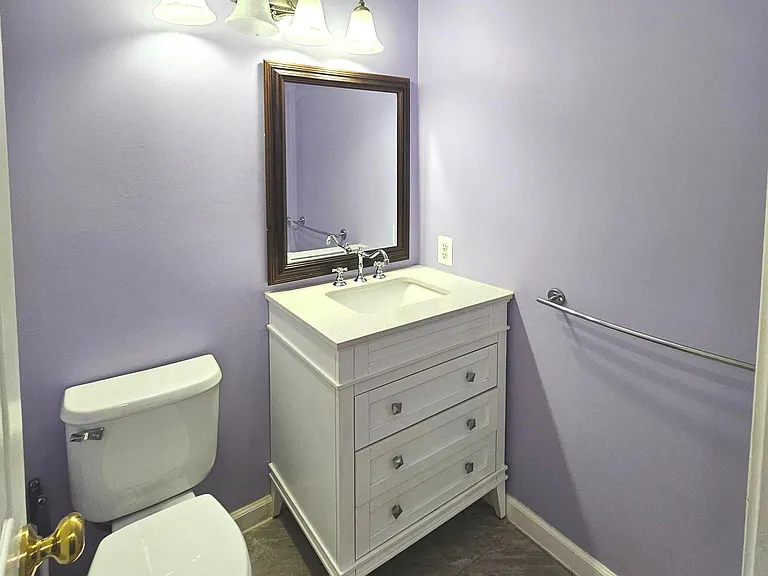 8202 Catbird Cir #202 — Photo 5