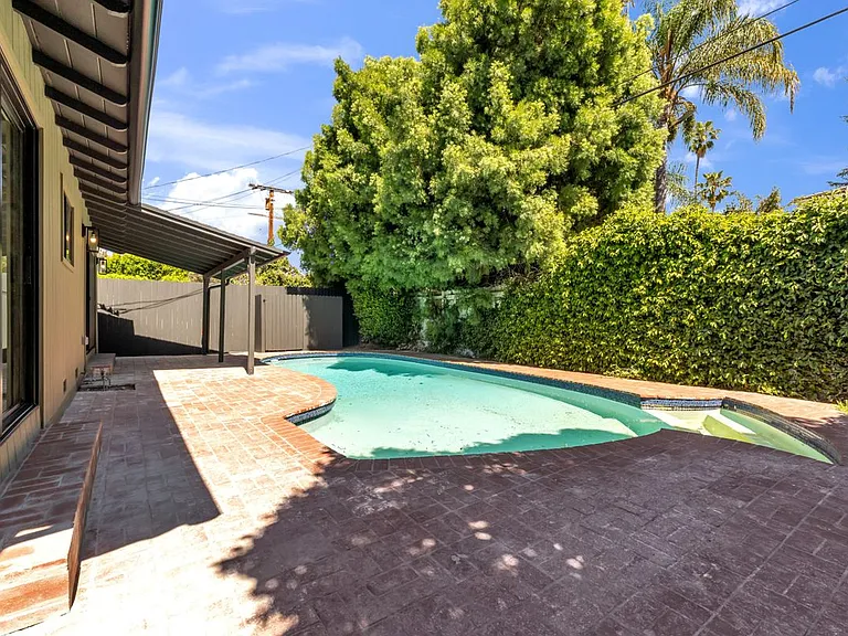 4316 Bellaire Ave — Photo 43