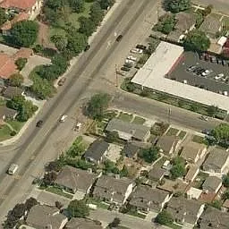 30 Laumer Ave photo 1