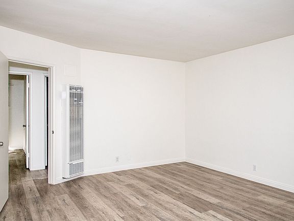 5th image of 63 S San Marino Ave APT 3