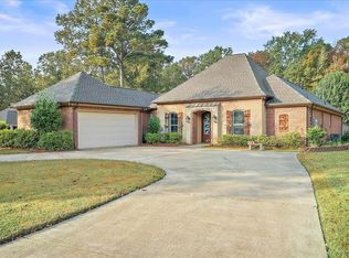 514 Creekstone Dr, Brandon, MS 39047