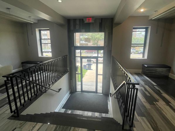 449-451 Mount Prospect Ave #44