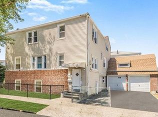 251 1st St APT 1, Yonkers, NY 10704