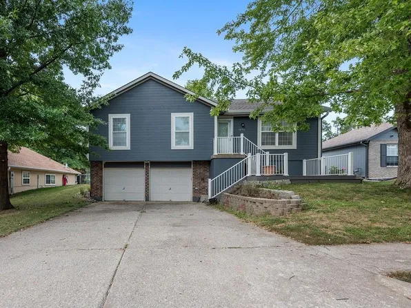 18316 E 24 Highway Cir, Independence, MO 64056