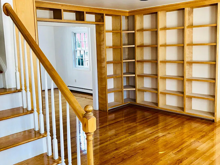 226 S Prospect St — Photo 8