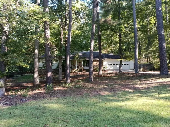 235 Ridge Rd, Tyrone, GA 30290