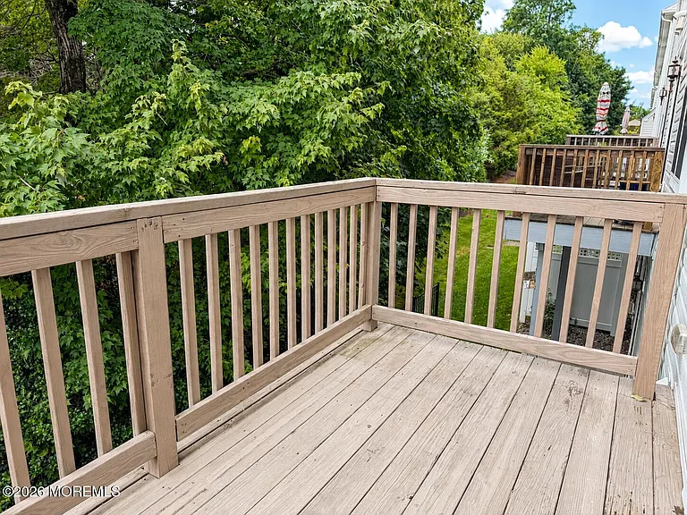 235 Yale Blvd — Photo 14