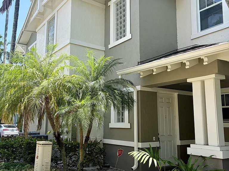 499 Corte Madera Ln #1 — Photo 2