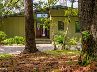 240 Colane Rd, East Chatham, NY 12060