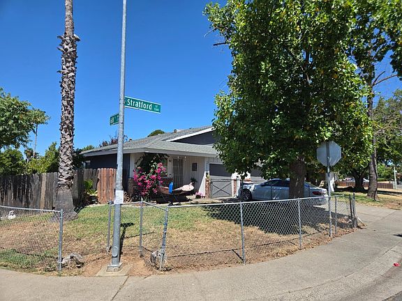 2nd image of 7394 Stratford St