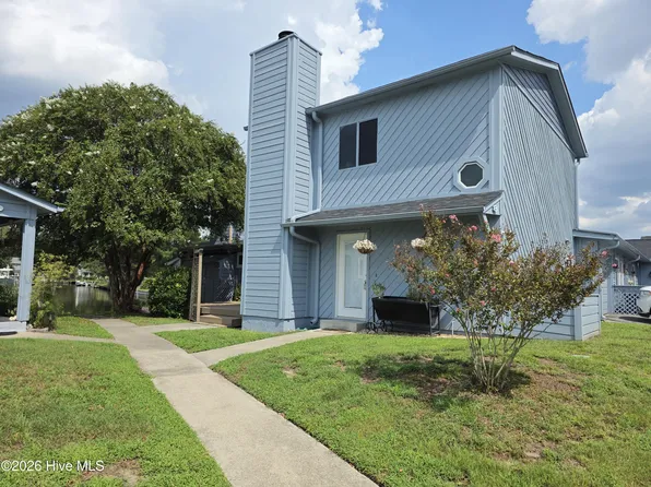 8 Harbour Walk #8, New Bern, NC 28562