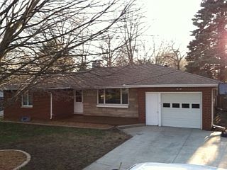 3rd image of 206 S Tazewell St