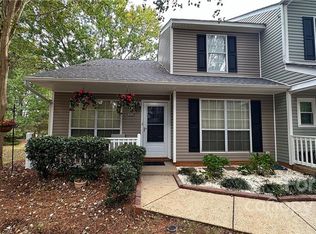 8265 Golf Ridge Dr, Charlotte, NC 28277