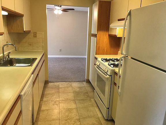Kitchen leads to dining area