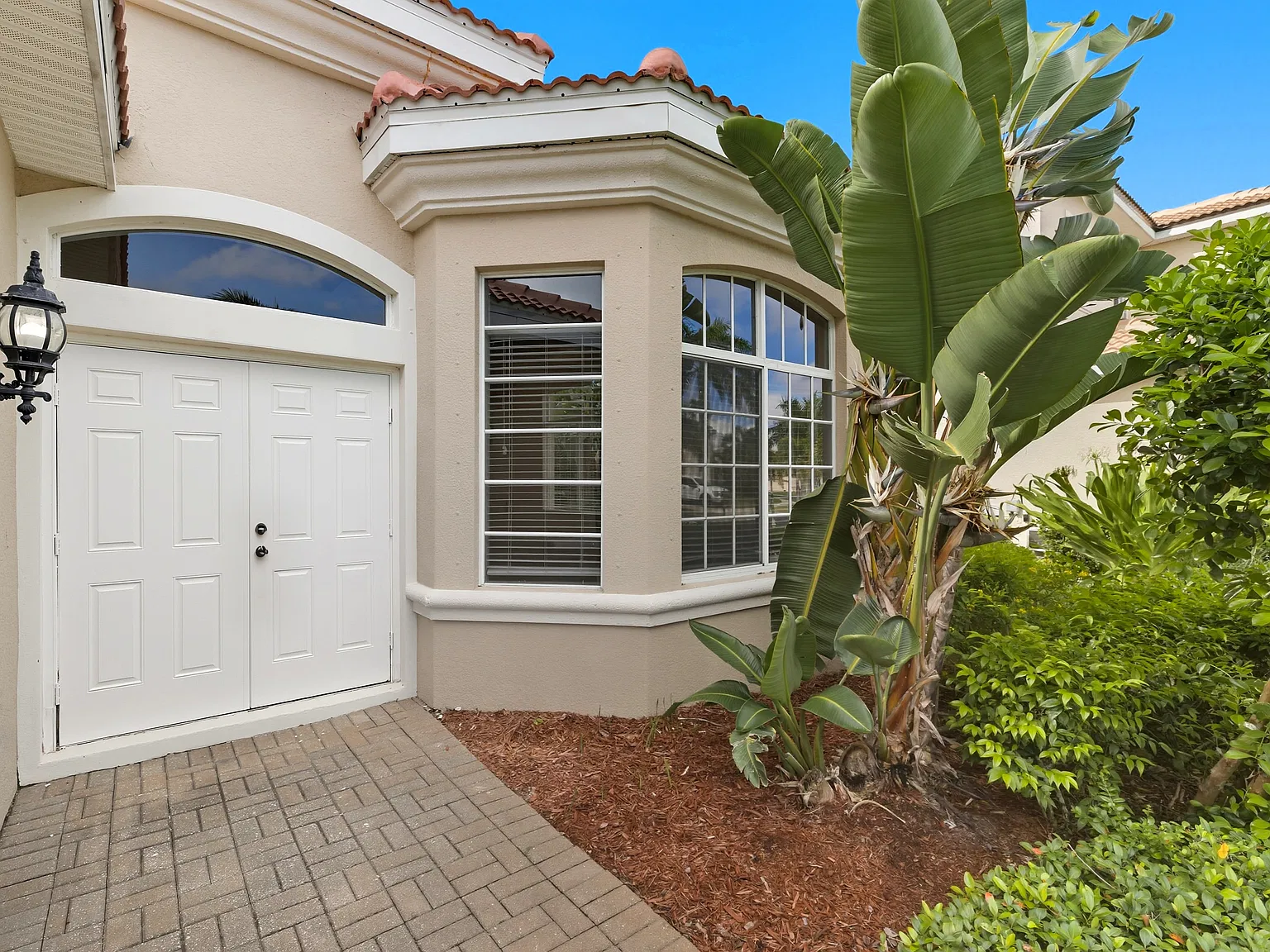 3 bed, 1878 sqft, $2,499 — Photo 3
