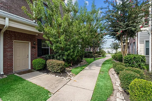 2131 Kemah Village Dr Photo 1 2131 Kemah Village Dr Photo 1