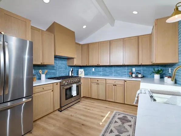 7515 Quinta St, Carlsbad, CA 92009