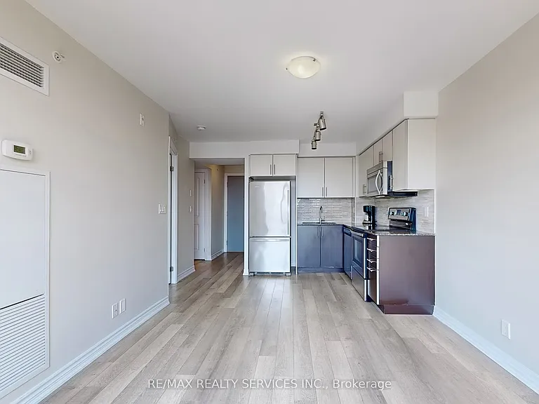80 Esther Lorrie Dr #415 — Photo 12
