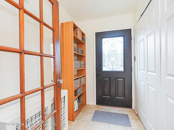 4th image of 423 Maine Ave