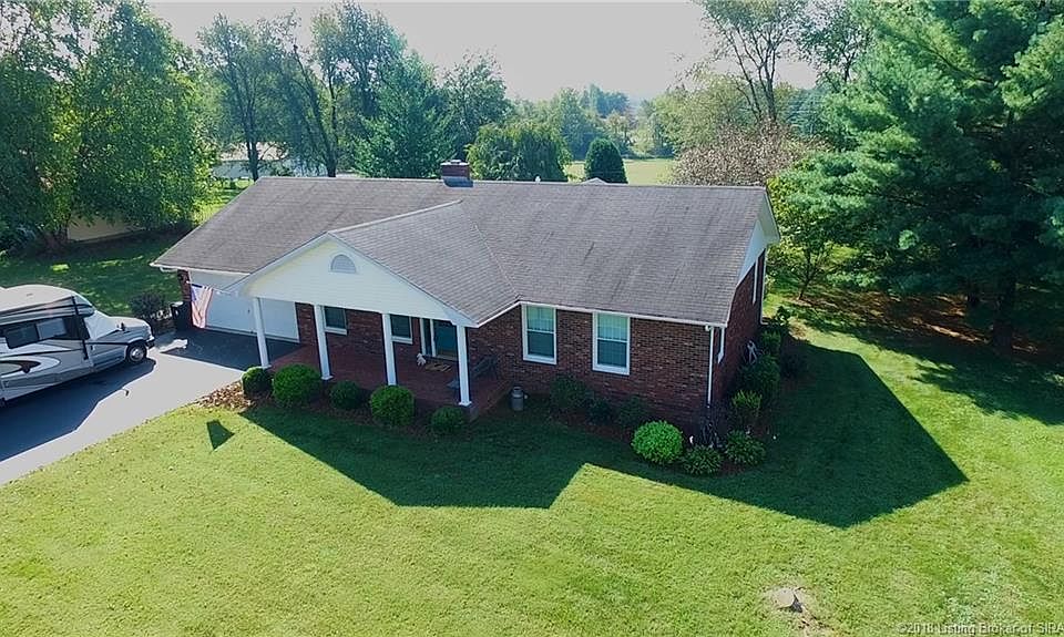 1st image of 607 E Shawnee Dr