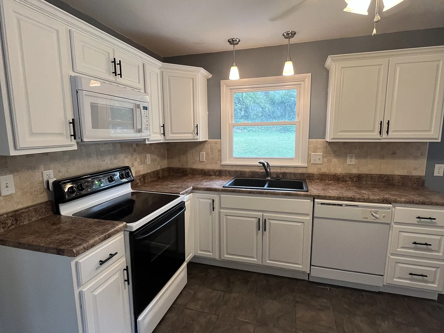 408 Anderson Street - 1 — Photo 4